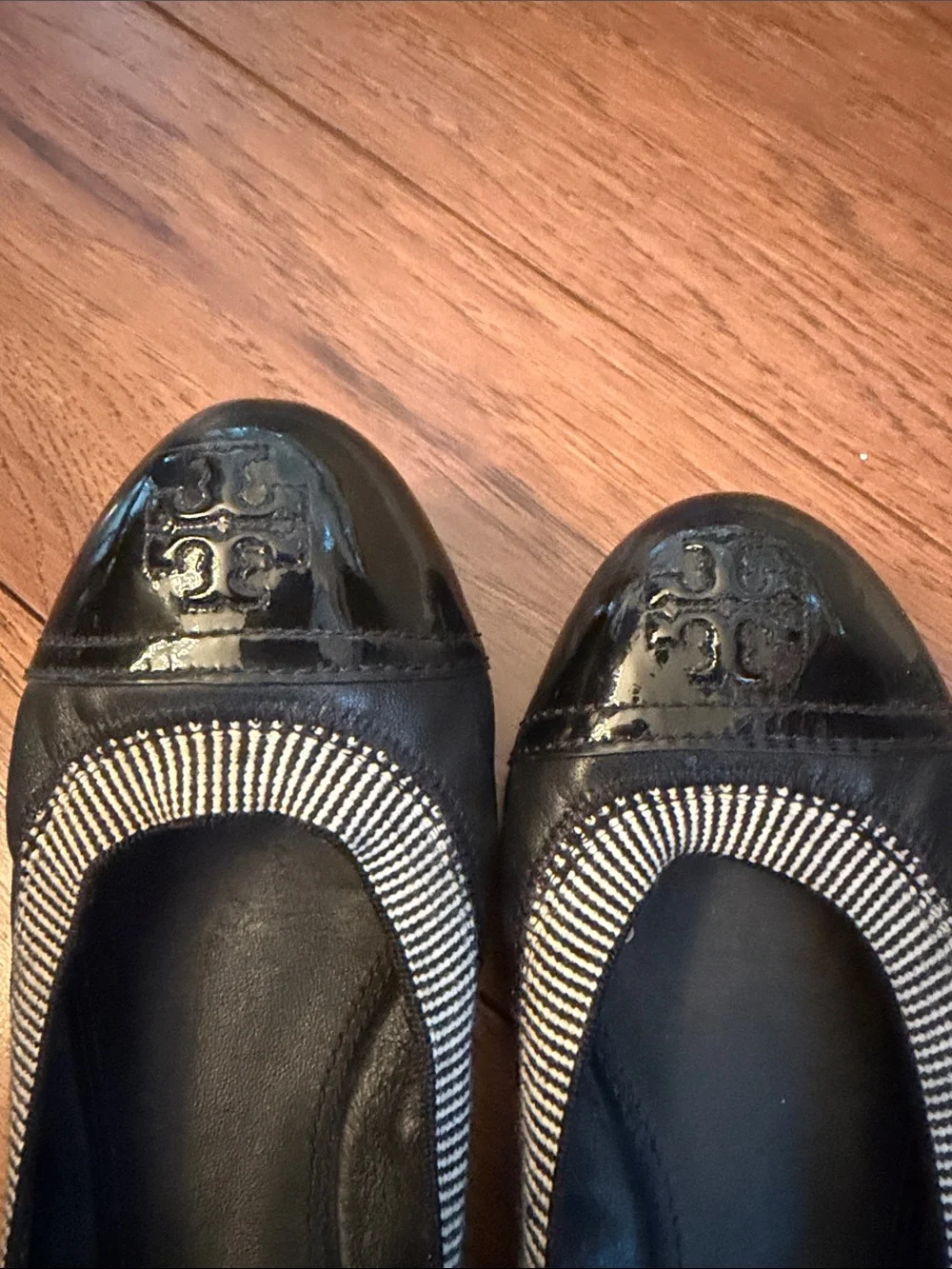 Authentic Tory Burch Black Logo Cap-Toe Ballet Flats